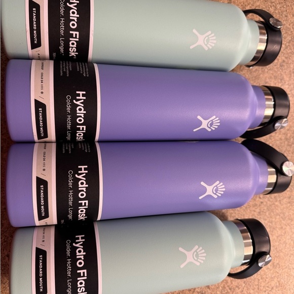 Hydro Flask Insulated Water Bottles Blue or Purple Your Choice! 24 oz/21 oz NEW - Picture 2 of 2